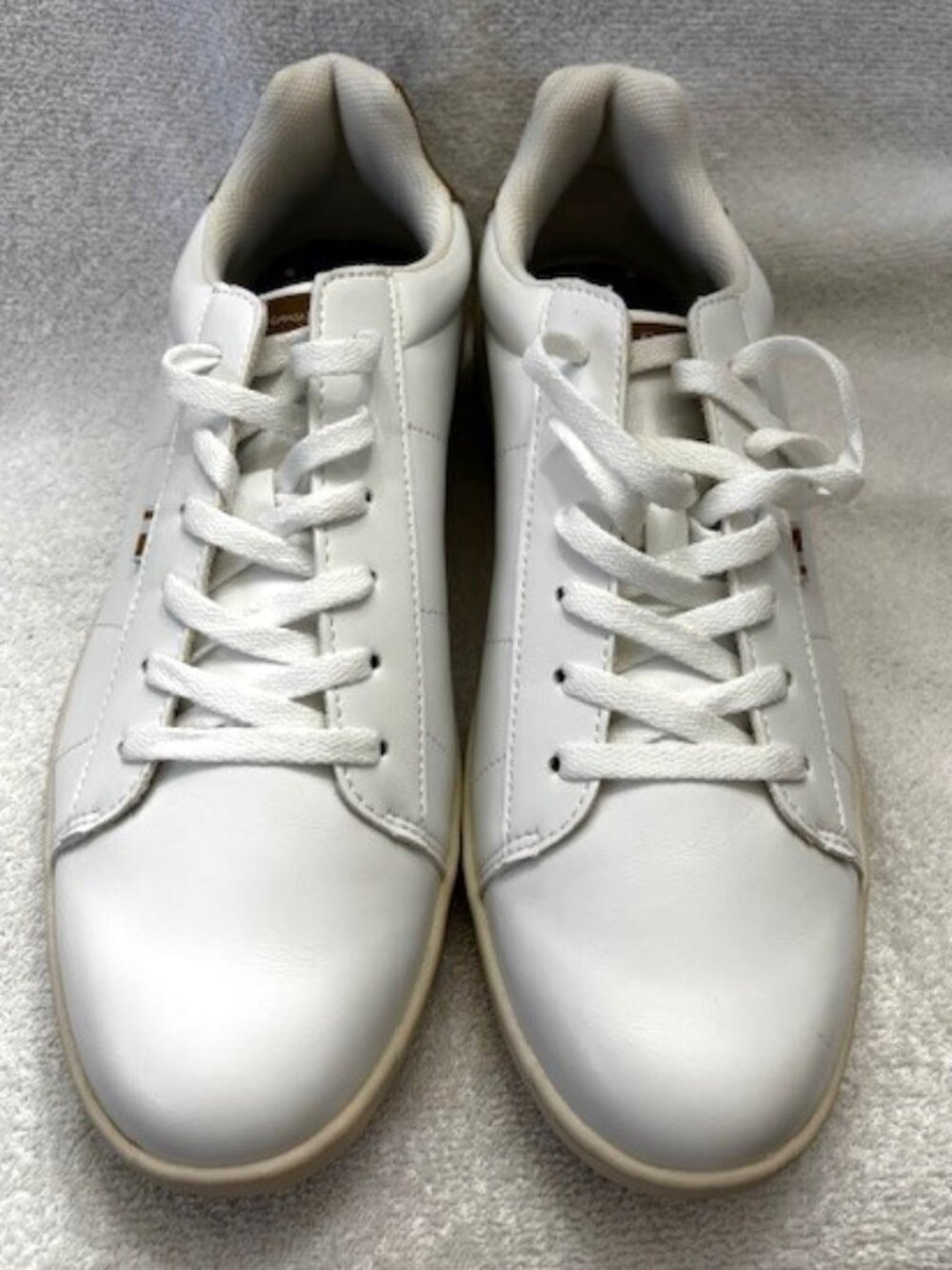 Ben Sherman Hampton lace up sneakers NWOT Men's Size 12